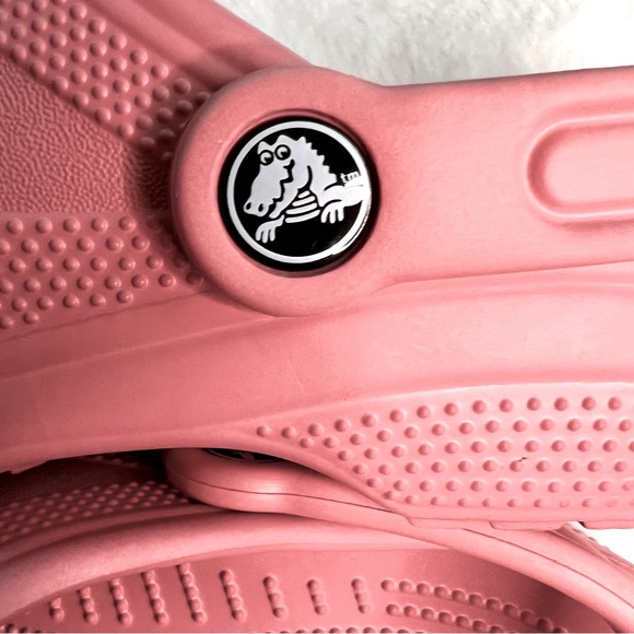 Crocs Watermelon (Dusty Rose) Size M 4 W6
UNISEX - Picture 2 of 12